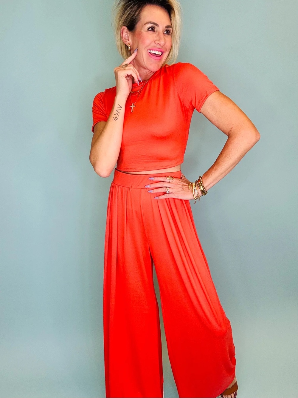 High-Waist Wide Leg Outfit Set in Red